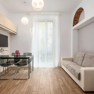 Classbnb-elegant Near The Center Milán